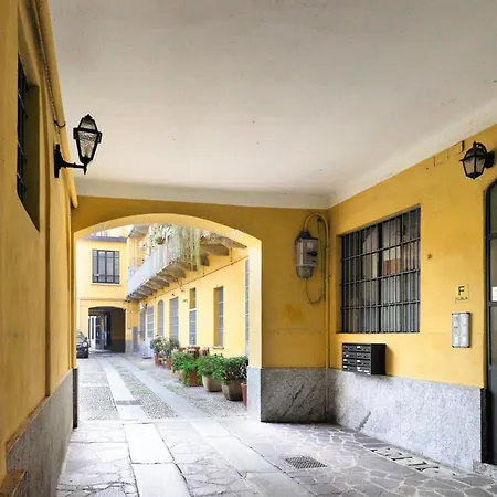 Hostmate - - Via Col Di Lana - Navigli ميلان