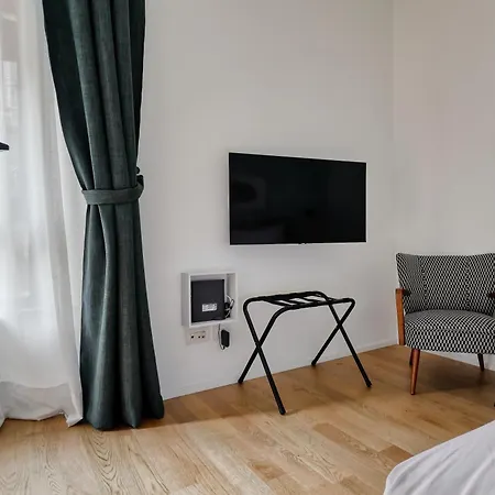 Hostmate - - Via Col Di Lana - Navigli * ميلان